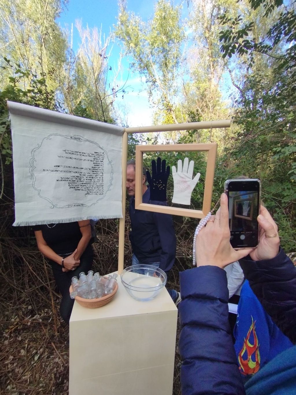 #Mostre: Ritualità collettiva e complessità nell’e.r.c.o.l.ae di Daniela d’Arielli – Pollinaria&nbsp;(PE)