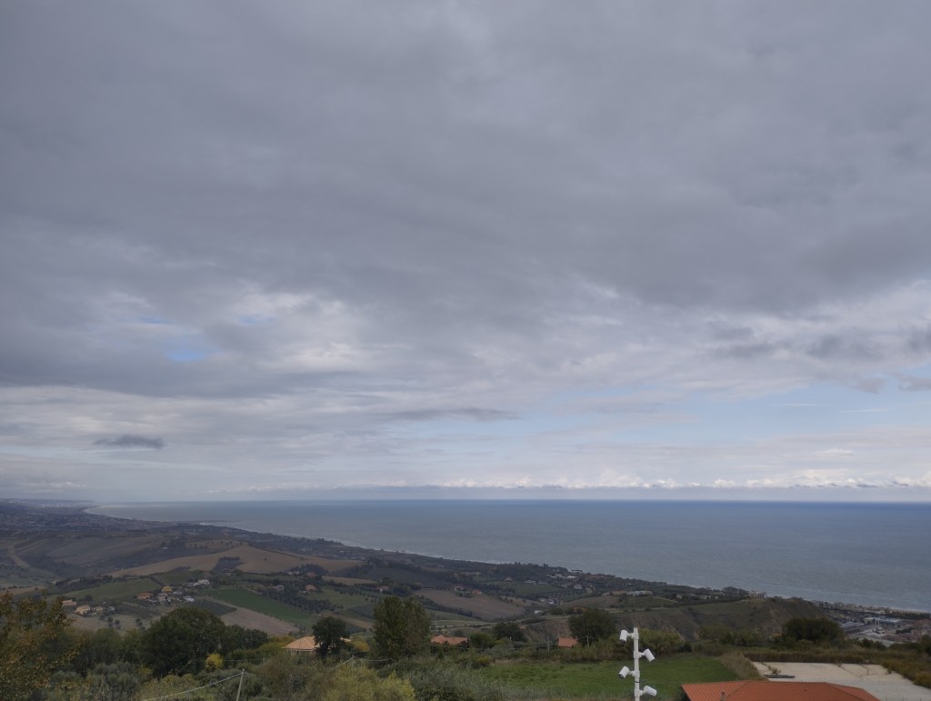 I volti nascosti dell’ingannevole contemporaneità