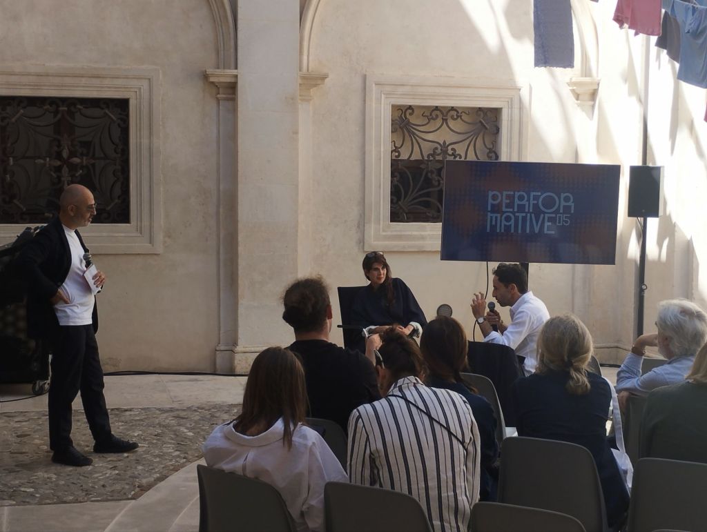 Riflessioni dall'intervento di Maria Paola Zedda:
"Fuggitività e unbelonging: strategie dell'impermanenza"
Talk #Performantive05
MAXXI L'Aquila